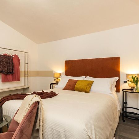 Loft Rooms I Cinque Mori Baunei Luaran gambar
